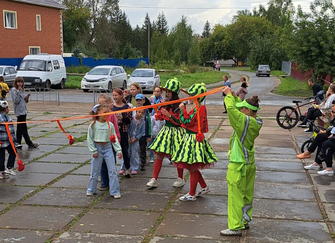 День знаний в микрорайоне Береговой